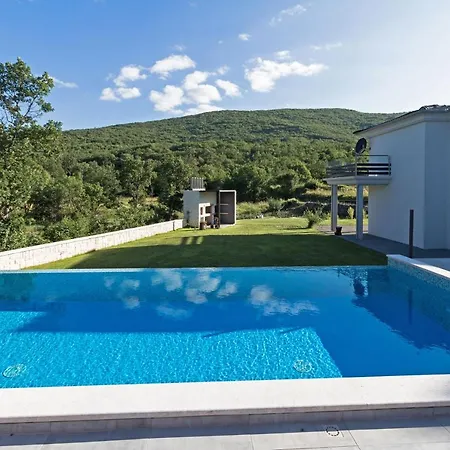 Villa Beautiful And Private Anka Lokvicic